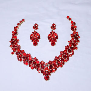 Dessires Necklace & Earrings set